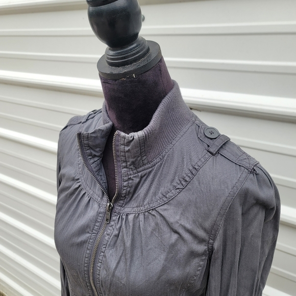 Miley Cyrus Max Azria Juniors Sz L Jacket Zip Lightweight Casual Gray Pockets - Picture 4 of 10